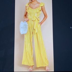 JEALOUS TOMATO Sleeveless white & Yellow Pinstripe wide leg jumper Size Medium